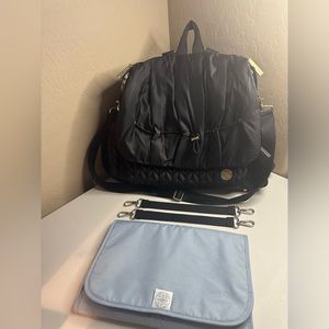 Happ Diaper Bag - Color Black